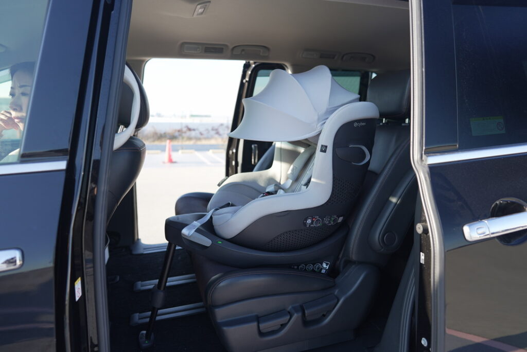 シローナ前向き