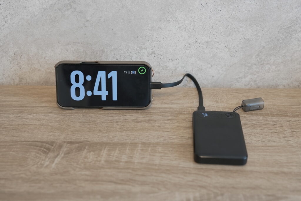 Anker Power Bank 付属のケーブル